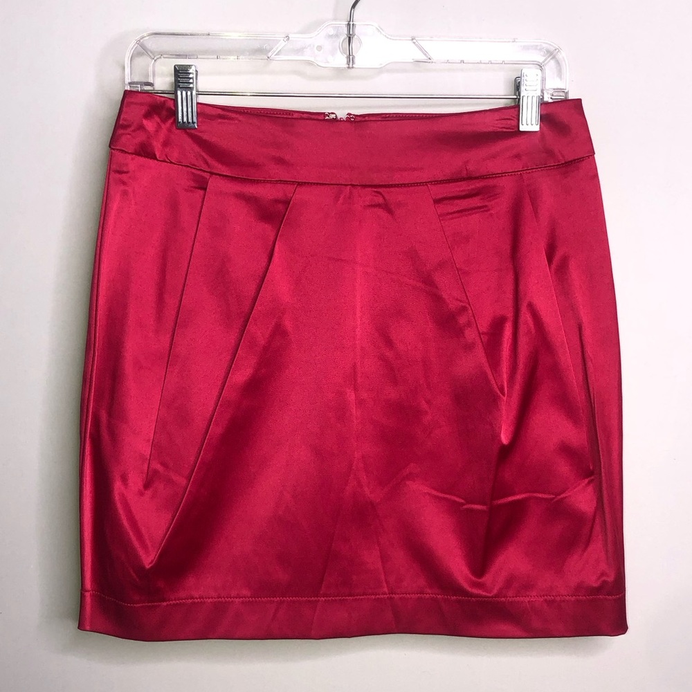 Forever 21 Pink Fuchsia Satin Mini Medium Skirt